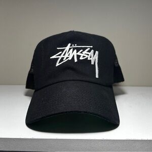 Stussy Low Profile Big Basic Snapback